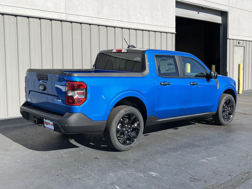 new 2025 Ford Maverick car, priced at $32,627