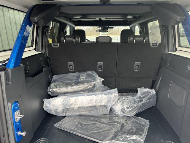 new 2025 Ford Bronco car, priced at $52,703