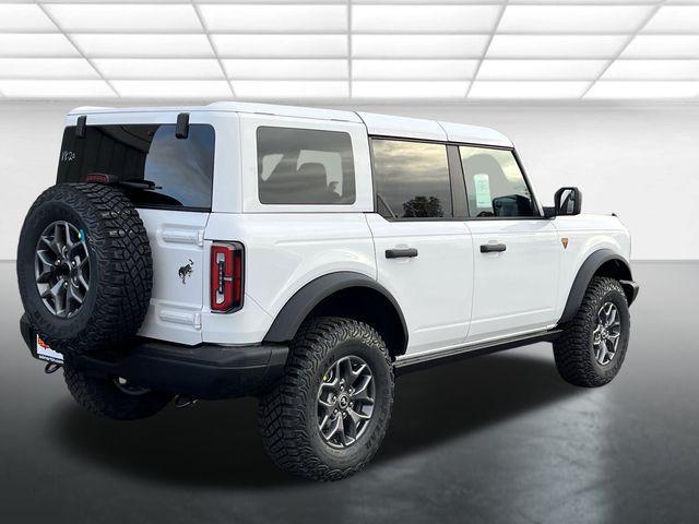 new 2025 Ford Bronco car, priced at $51,887