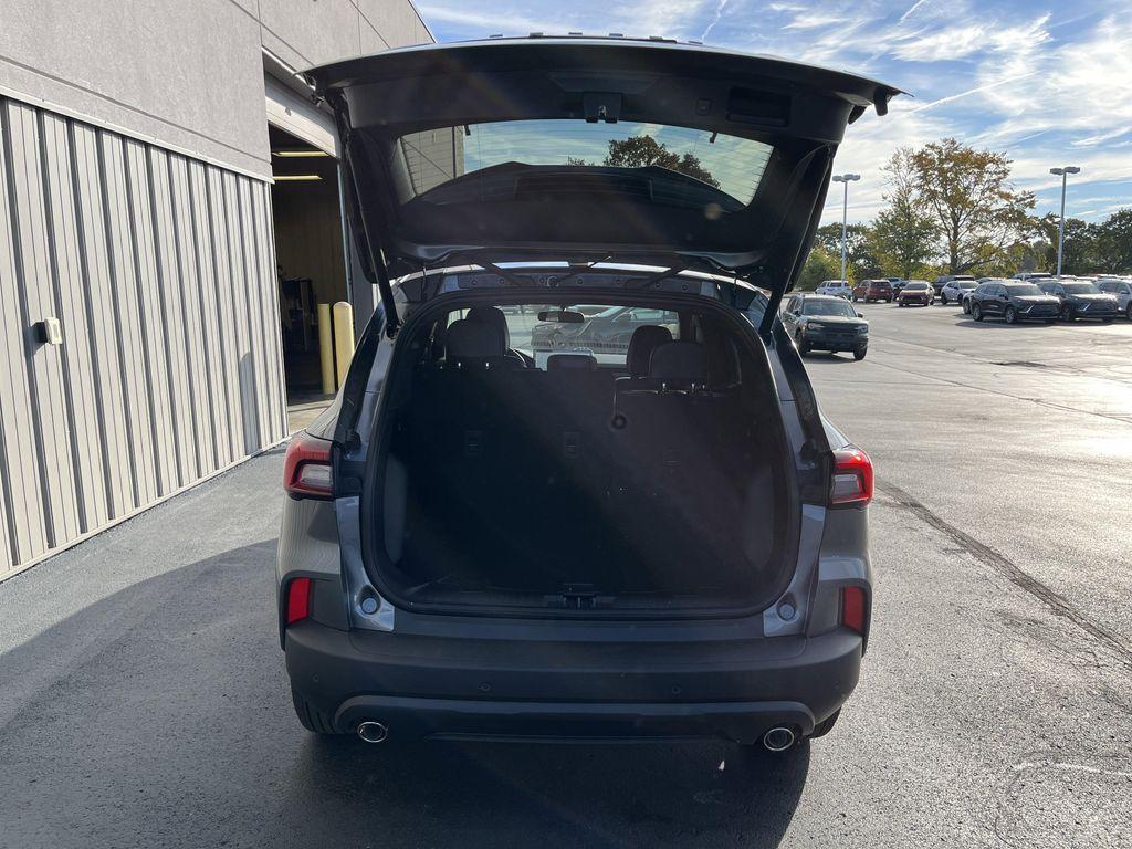 new 2026 Ford Escape car, priced at $32,566