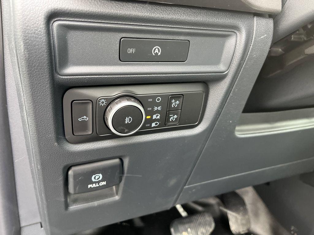 new 2025 Ford F-150 car, priced at $39,330