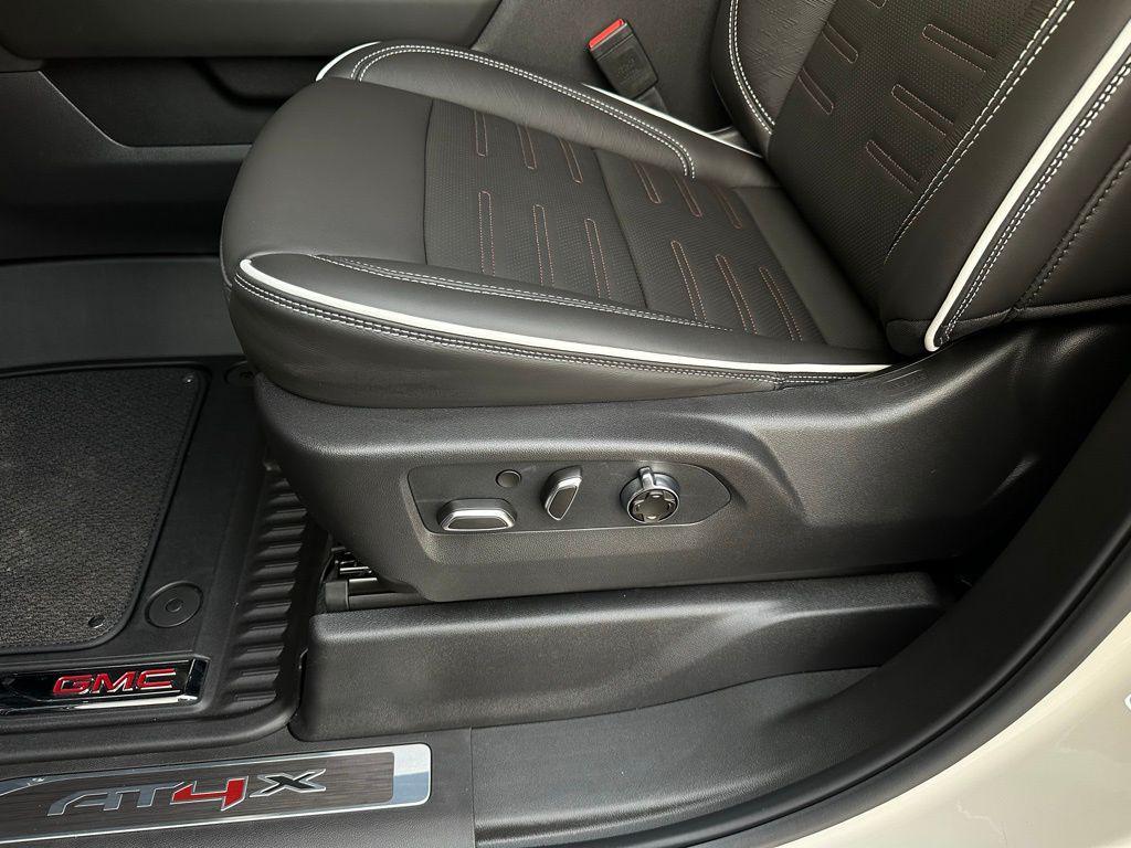 new 2026 GMC Sierra 1500 car, priced at $75,185
