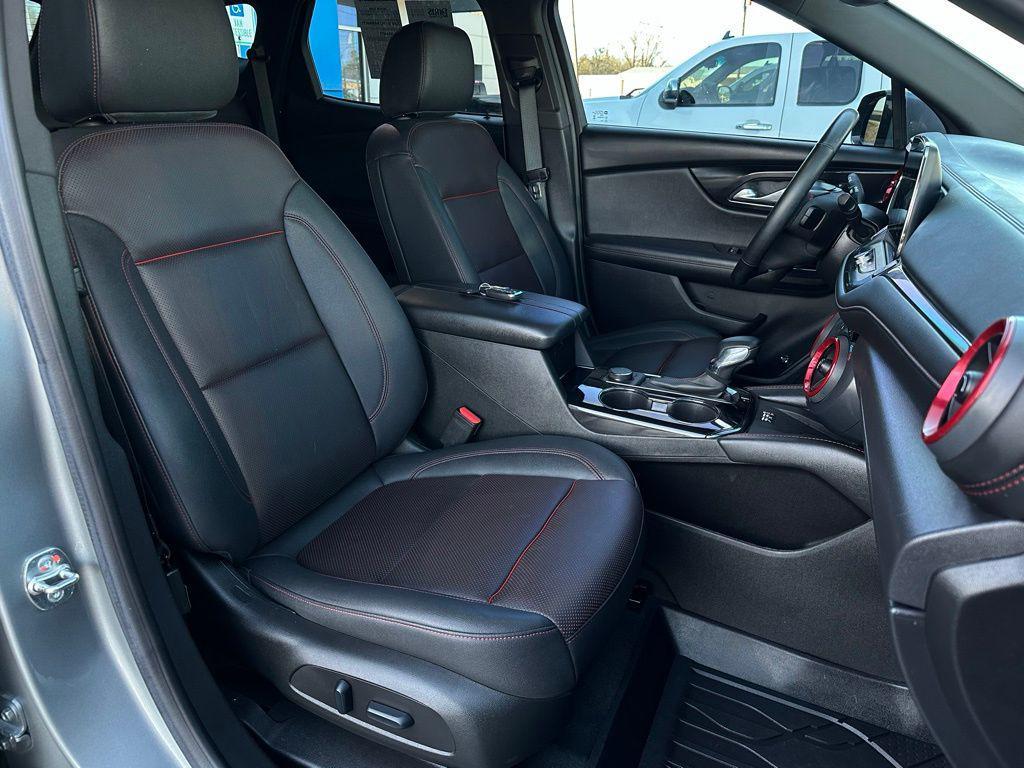 used 2024 Chevrolet Blazer car, priced at $31,706