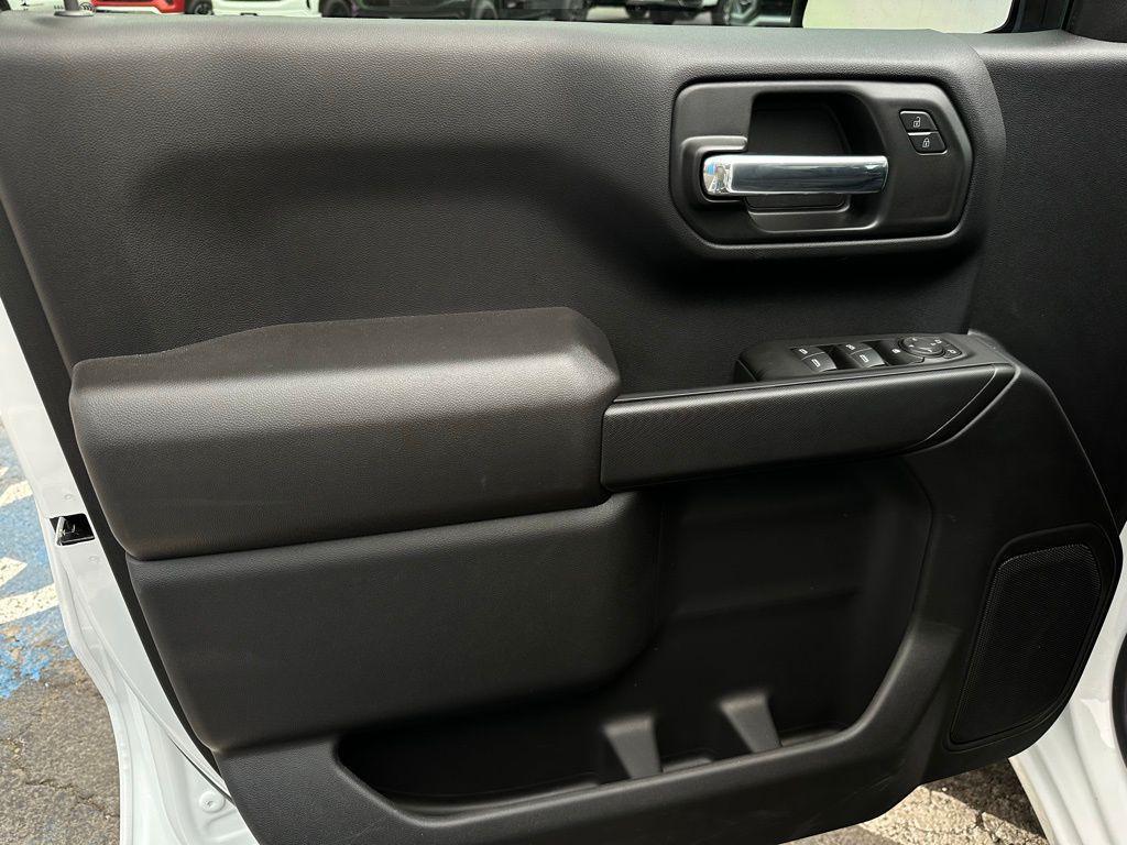 new 2026 GMC Sierra 1500 car, priced at $42,779