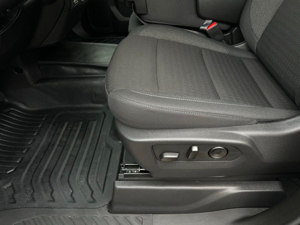 new 2026 GMC Sierra 1500 car, priced at $42,779