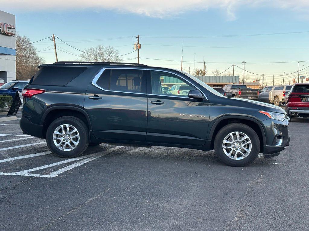 used 2021 Chevrolet Traverse car, priced at $20,959