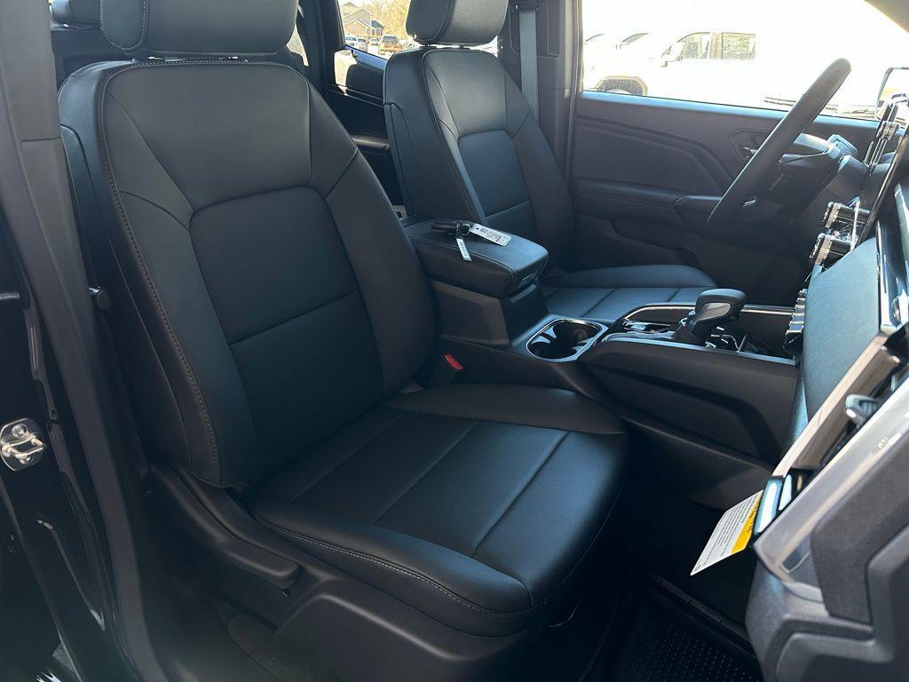 new 2026 GMC Canyon car, priced at $44,126