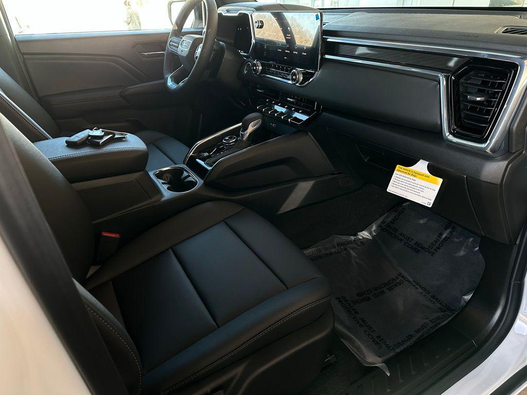 new 2026 GMC Canyon car, priced at $43,685