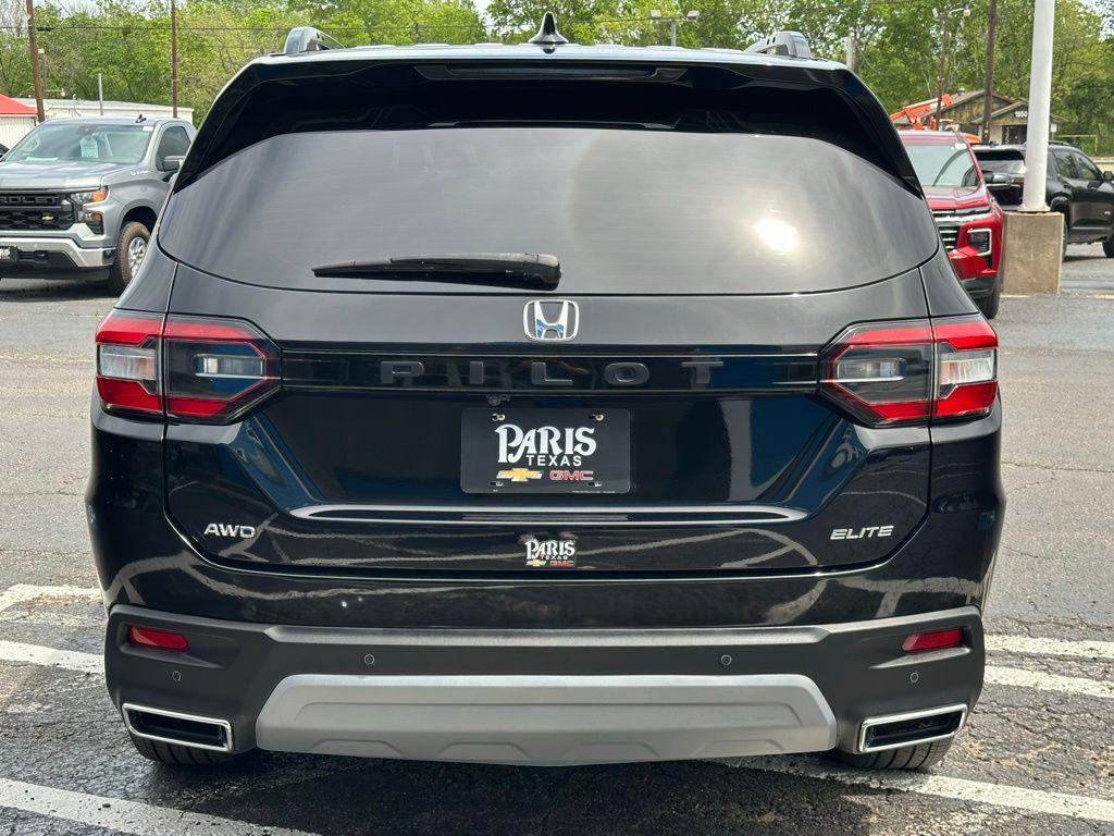 used 2023 Honda Pilot car, priced at $37,569