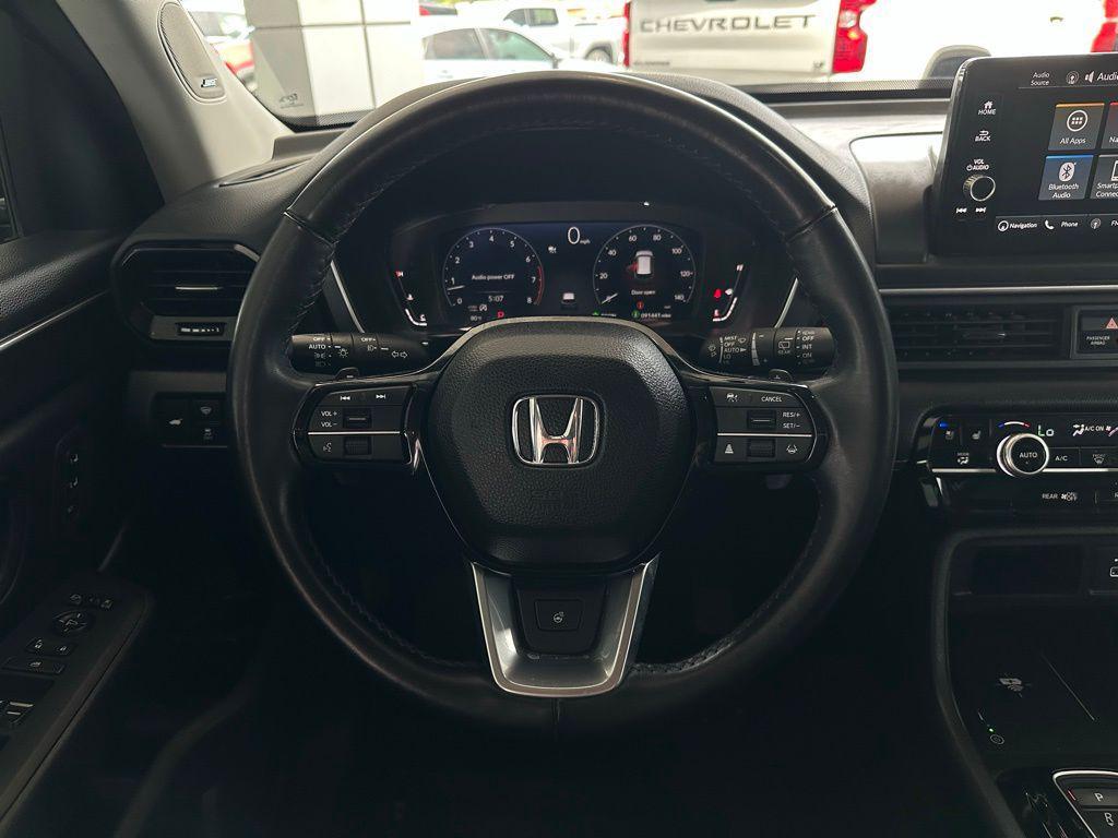 used 2023 Honda Pilot car, priced at $37,569