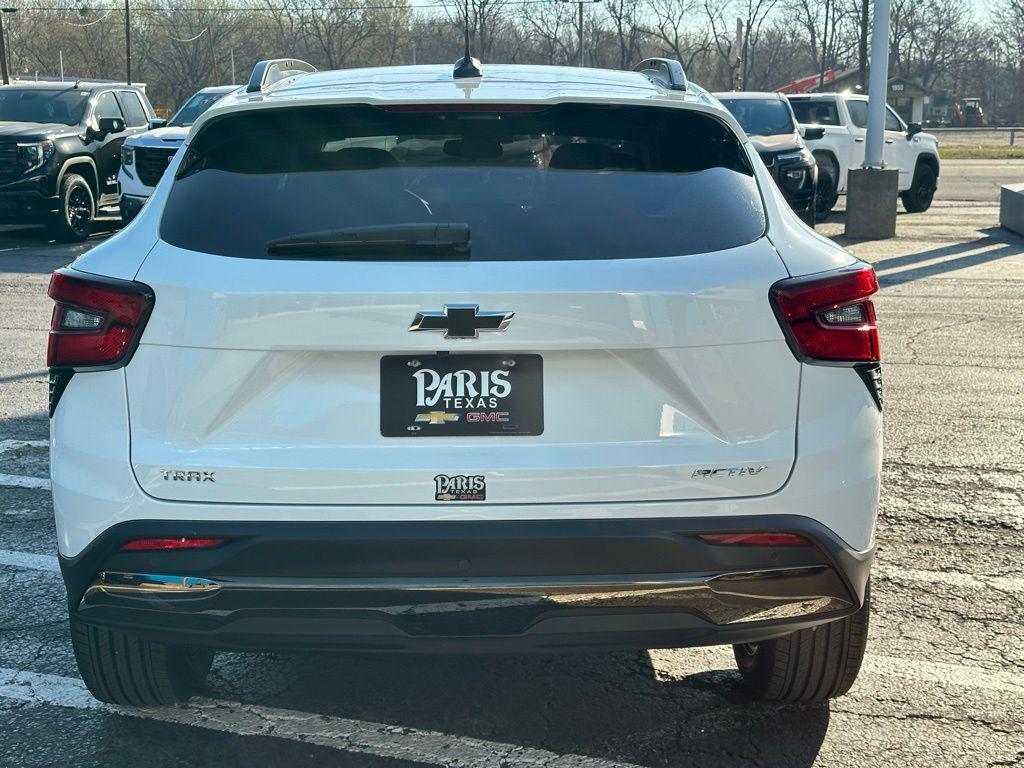 new 2026 Chevrolet Trax car, priced at $25,875