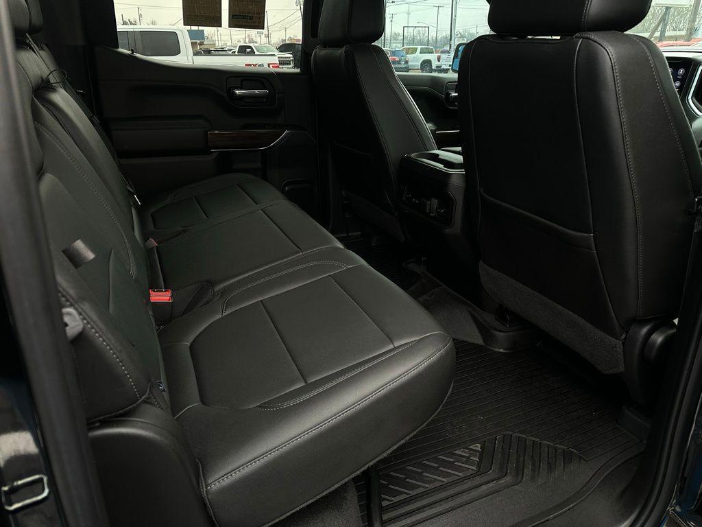 used 2022 Chevrolet Silverado 1500 car, priced at $40,455