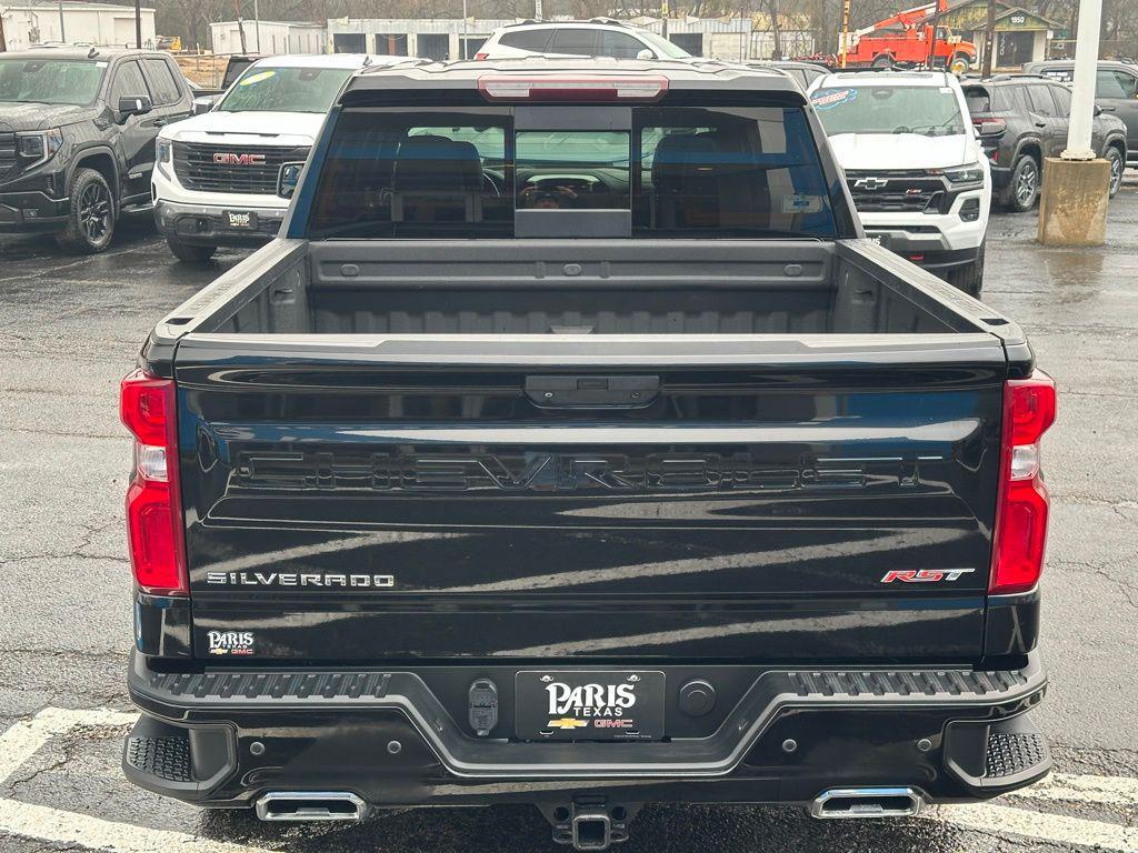 used 2022 Chevrolet Silverado 1500 car, priced at $40,455