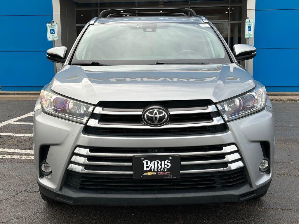 used 2019 Toyota Highlander car, priced at $22,586