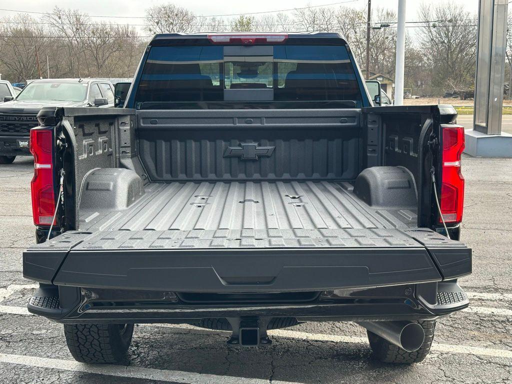 new 2026 Chevrolet Silverado 2500 car, priced at $80,693