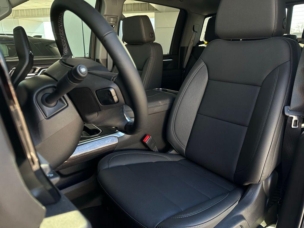 new 2026 Chevrolet Silverado 2500 car, priced at $77,248