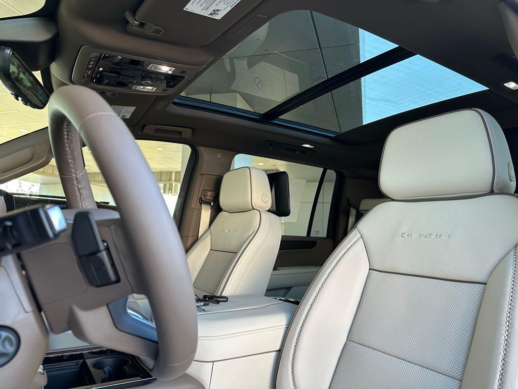 new 2026 GMC Yukon XL car, priced at $98,045