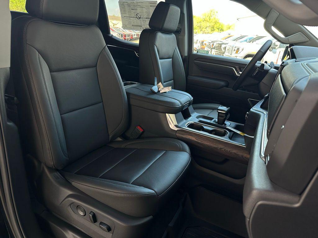 new 2026 GMC Sierra 1500 car, priced at $56,400