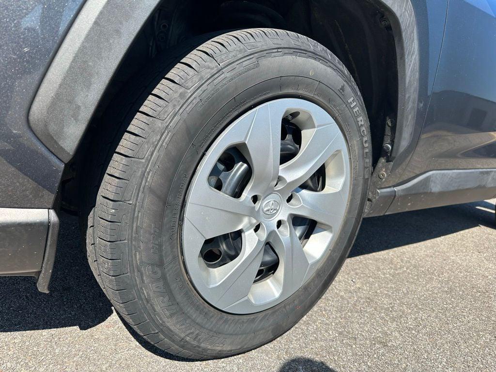 used 2020 Toyota RAV4 car, priced at $16,414