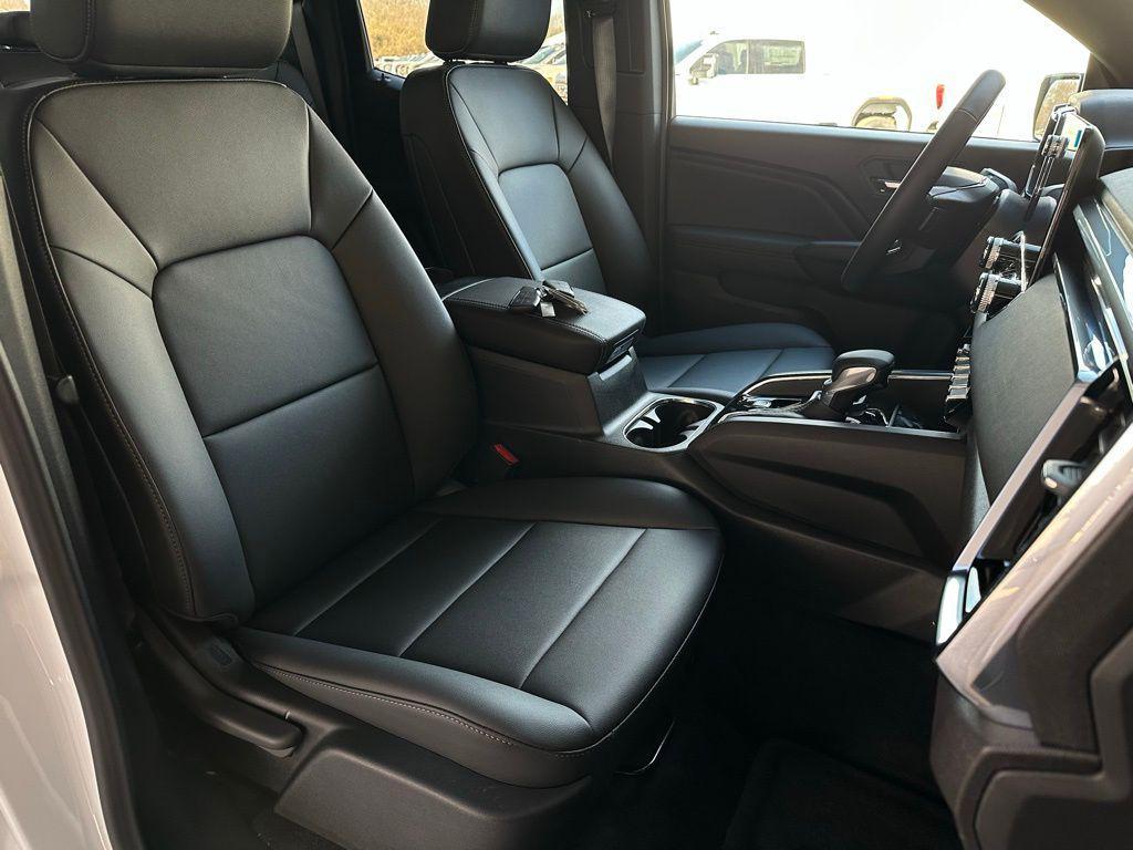 new 2026 GMC Canyon car, priced at $39,479