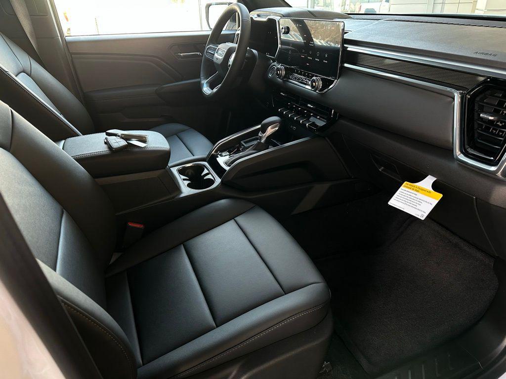 new 2026 GMC Canyon car, priced at $39,479