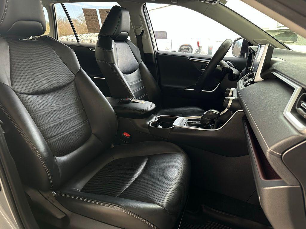 used 2019 Toyota RAV4 car, priced at $24,917