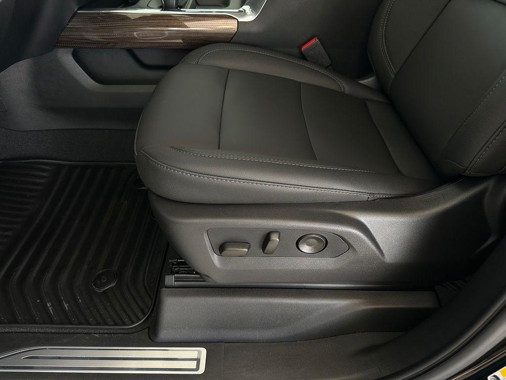 new 2026 Chevrolet Silverado 1500 car, priced at $50,353