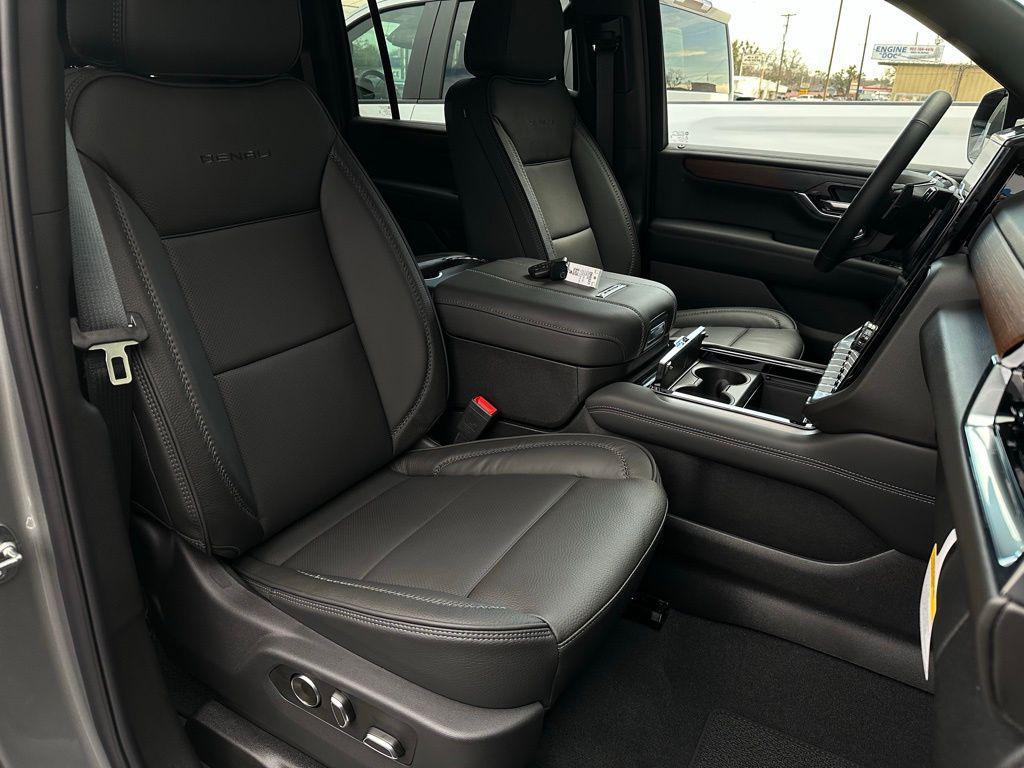 new 2026 GMC Yukon XL car, priced at $87,371