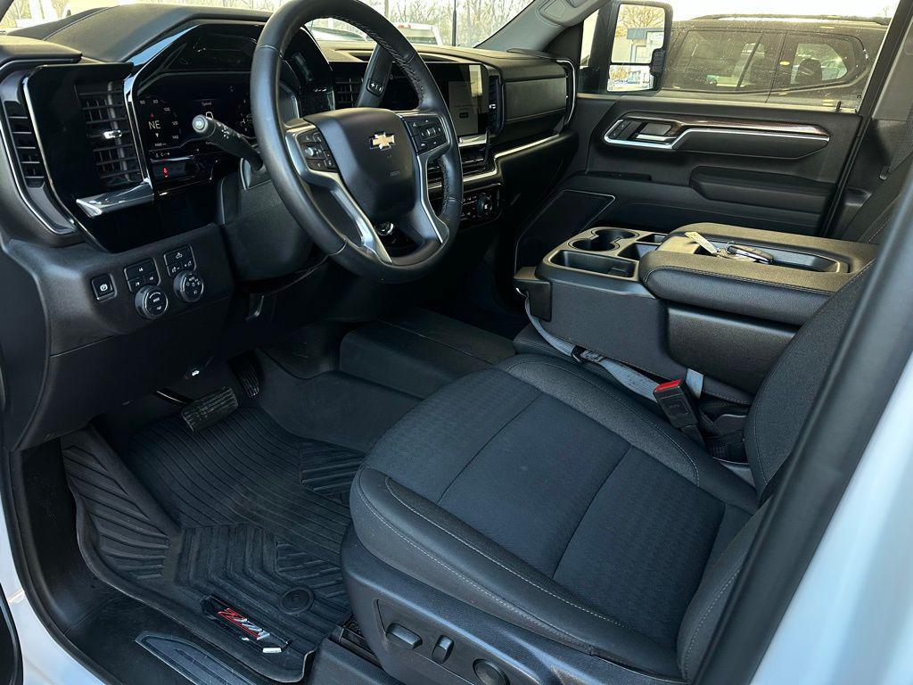 used 2025 Chevrolet Silverado 2500 car, priced at $62,987