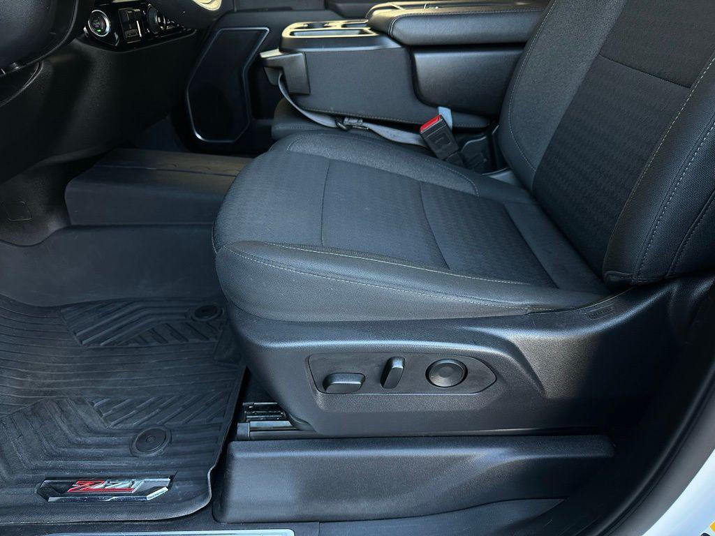 used 2025 Chevrolet Silverado 2500 car, priced at $62,987