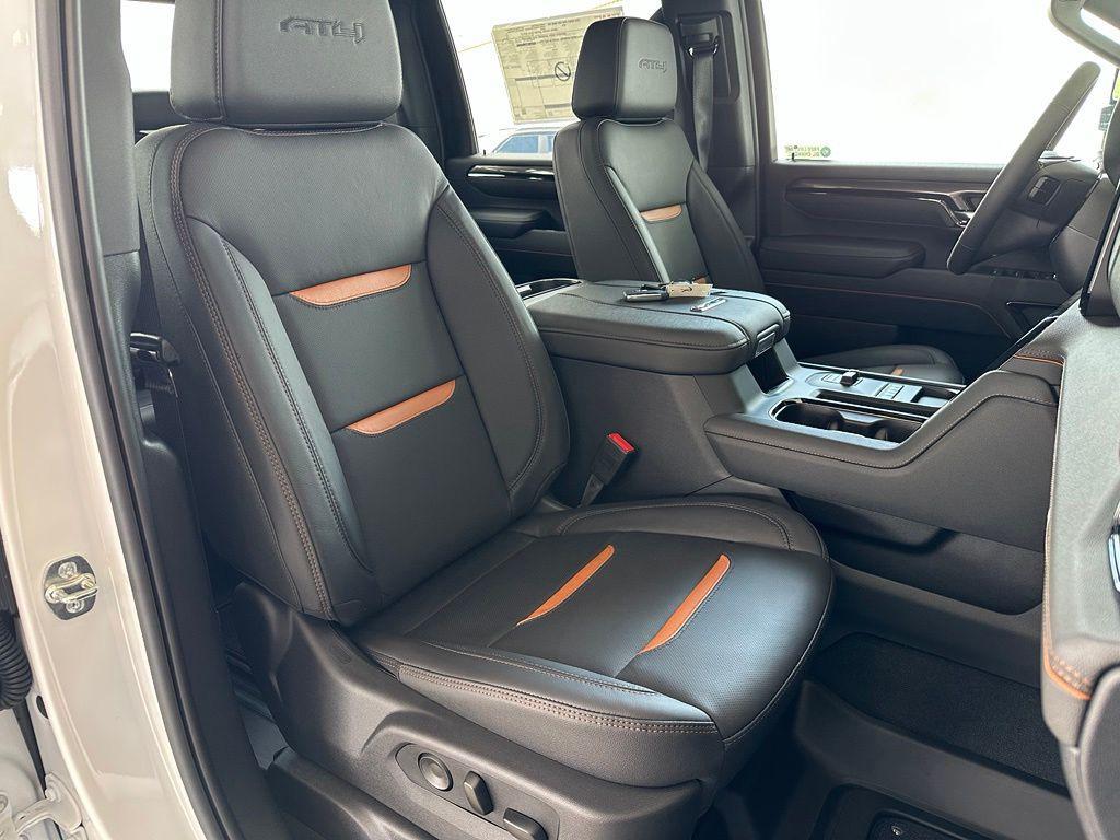 new 2026 GMC Sierra 2500 car, priced at $80,840