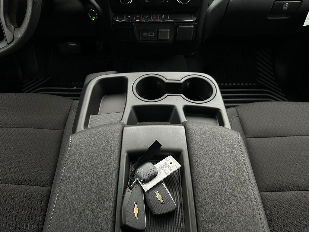 new 2026 Chevrolet Silverado 1500 car, priced at $40,285