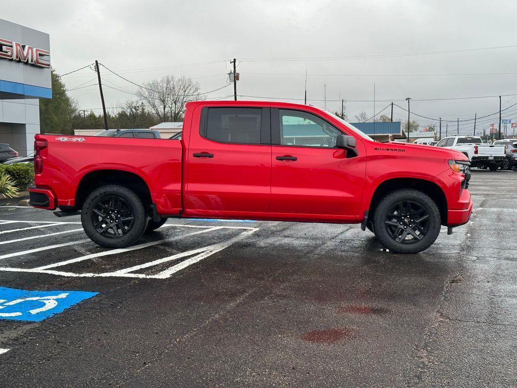 new 2026 Chevrolet Silverado 1500 car, priced at $40,285