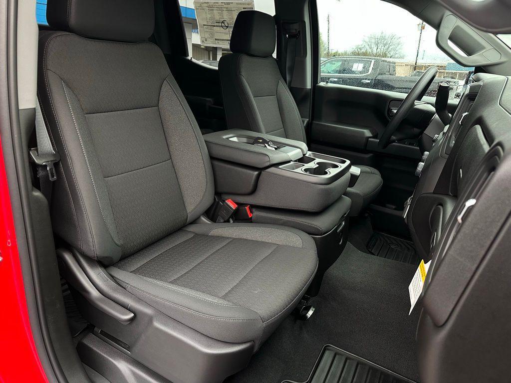 new 2026 Chevrolet Silverado 1500 car, priced at $40,285