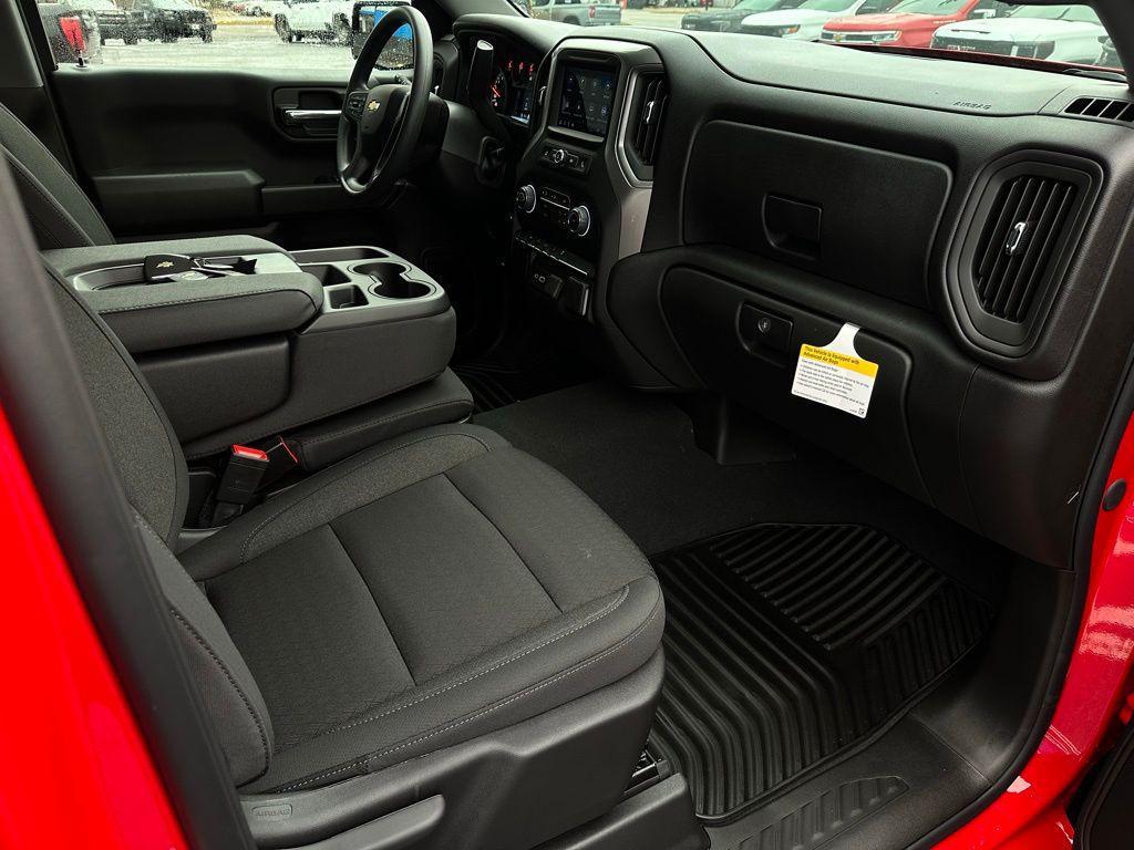 new 2026 Chevrolet Silverado 1500 car, priced at $40,285