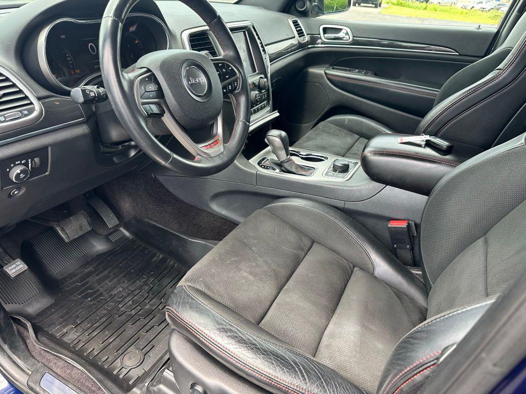 used 2018 Jeep Grand Cherokee car, priced at $17,855
