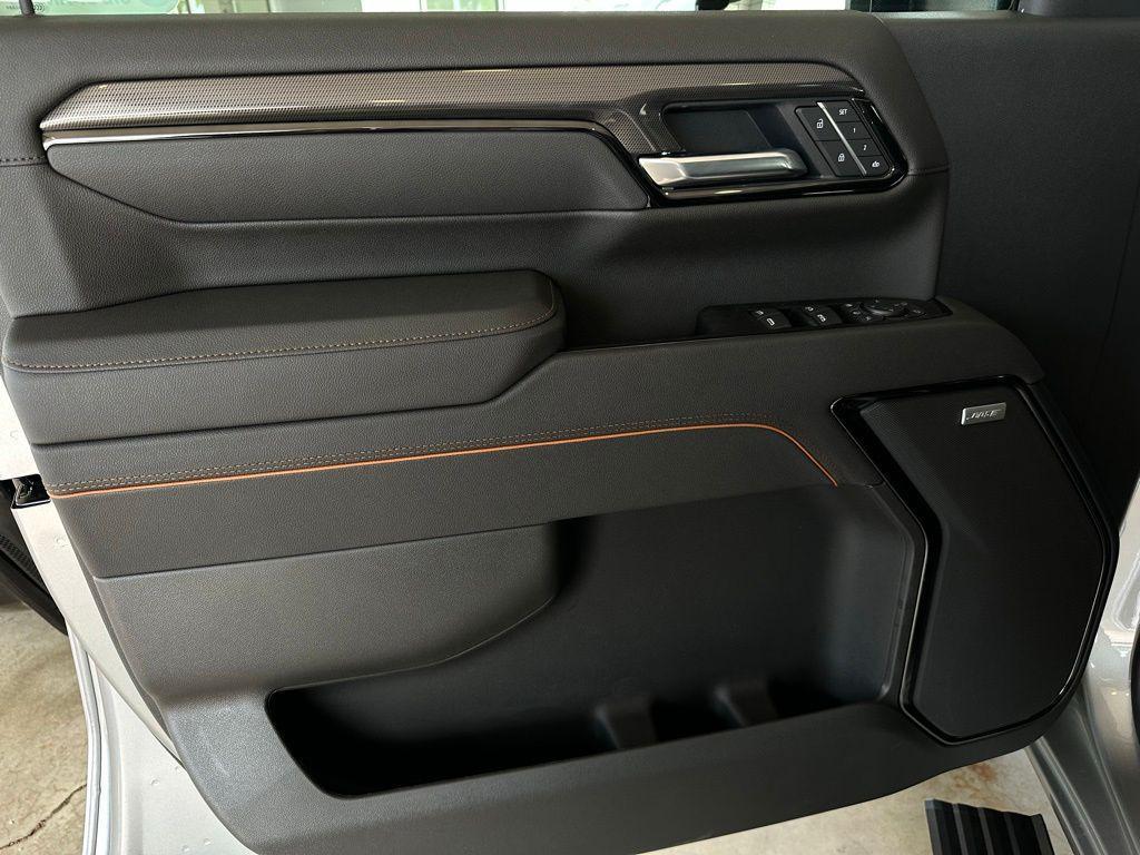 new 2026 GMC Sierra 2500 car, priced at $81,285