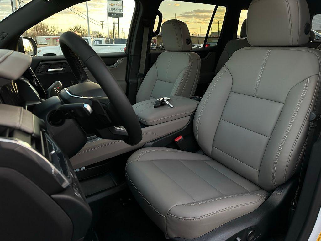 new 2026 GMC Acadia car, priced at $50,736