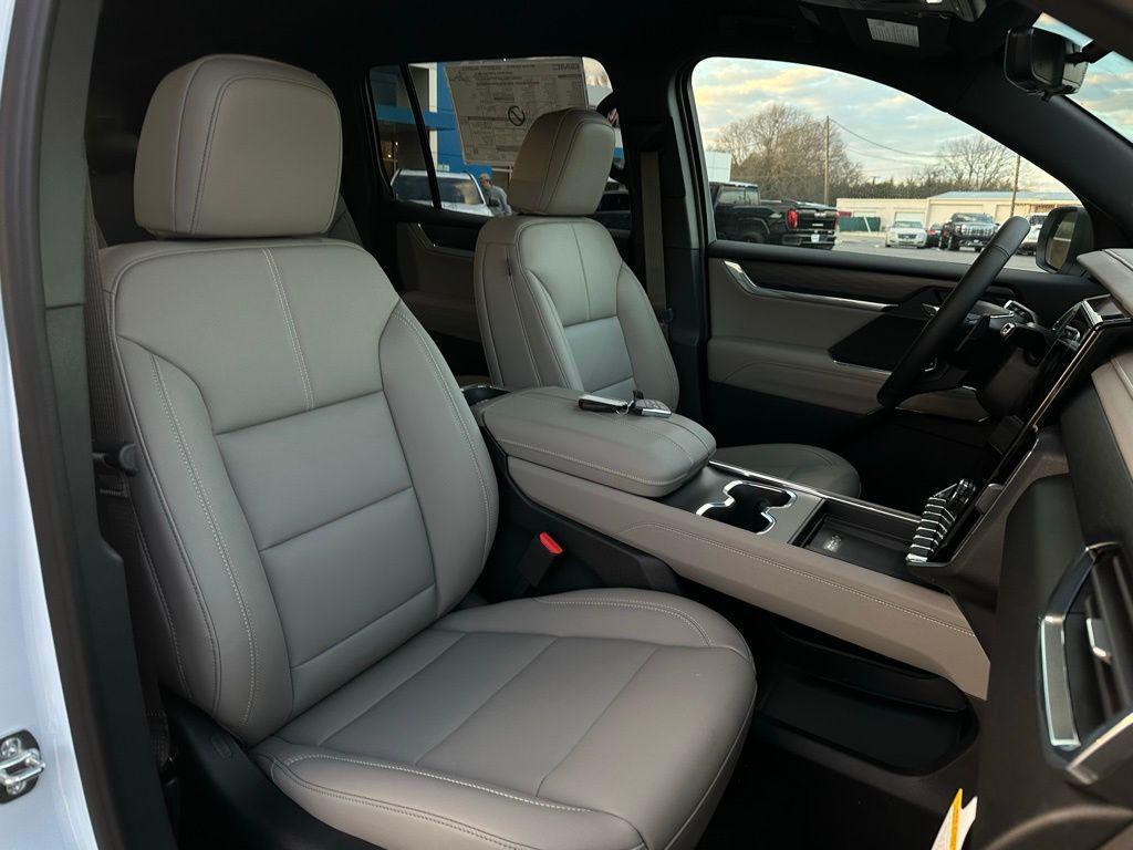 new 2026 GMC Acadia car, priced at $50,736