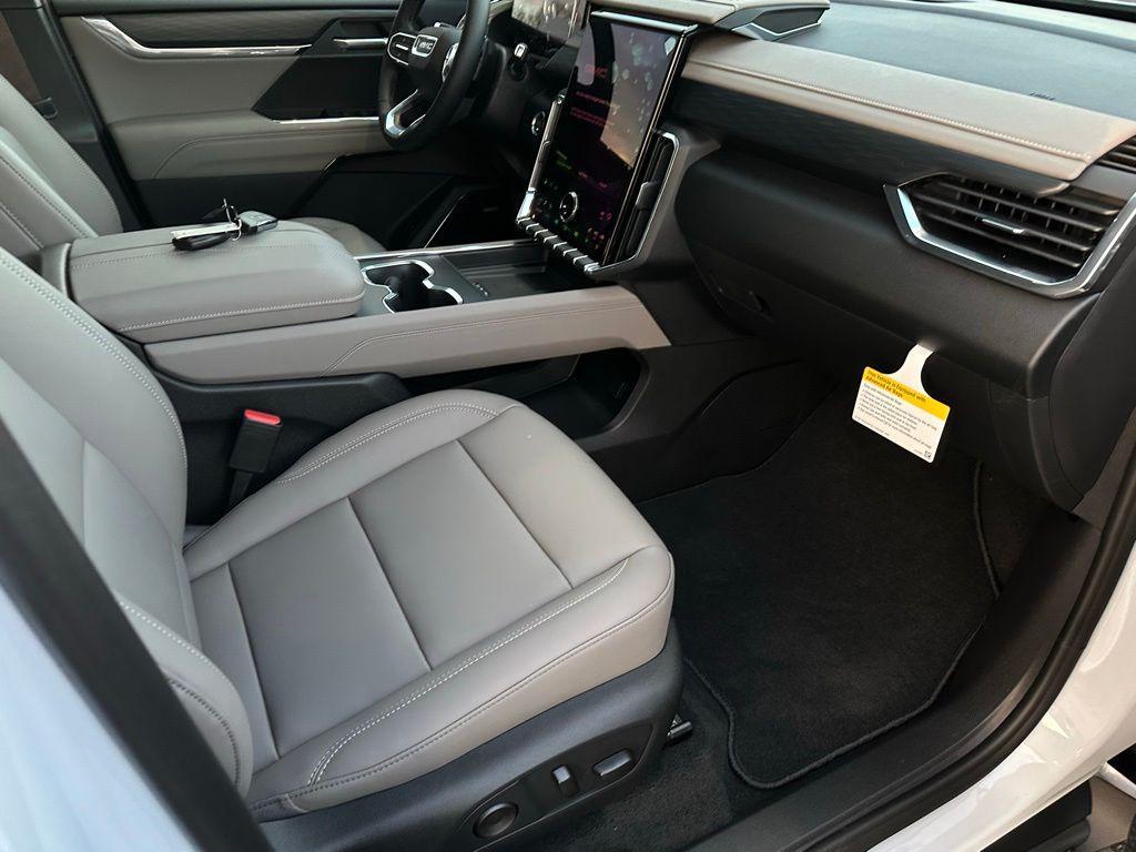 new 2026 GMC Acadia car, priced at $50,736