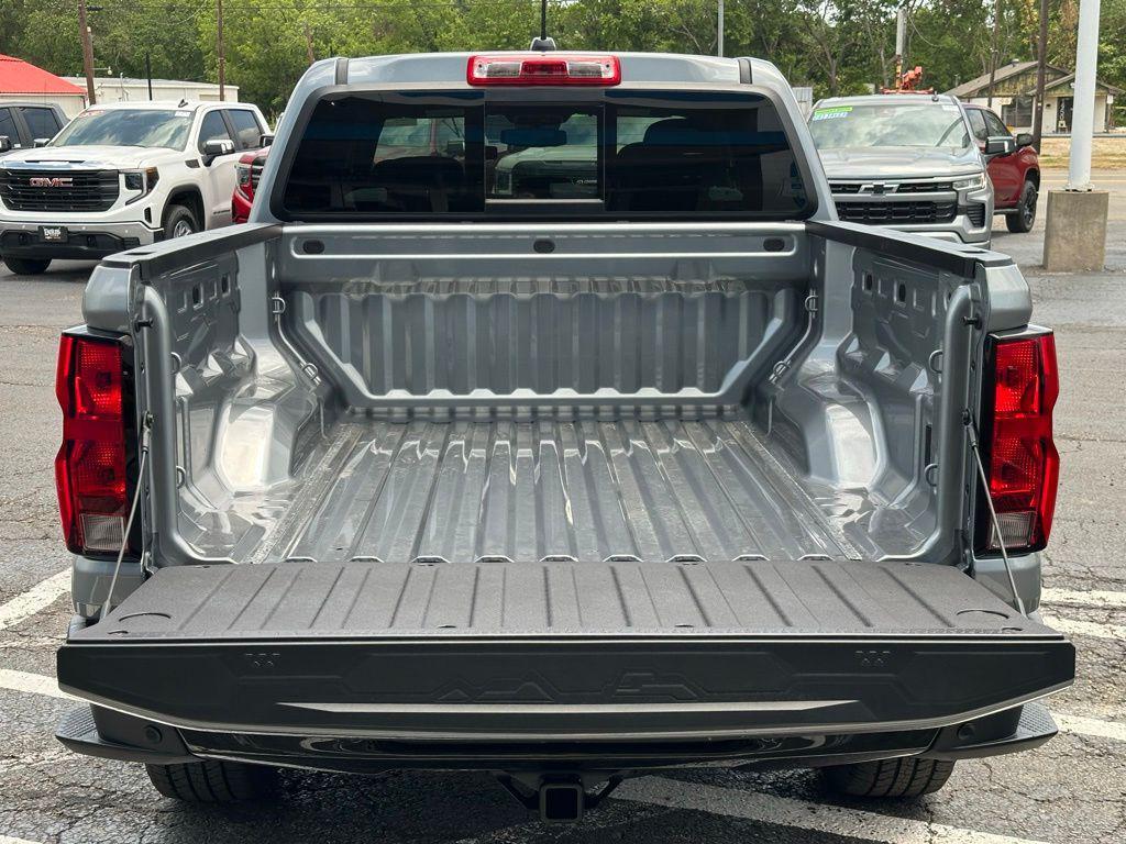 new 2026 Chevrolet Colorado car, priced at $33,354