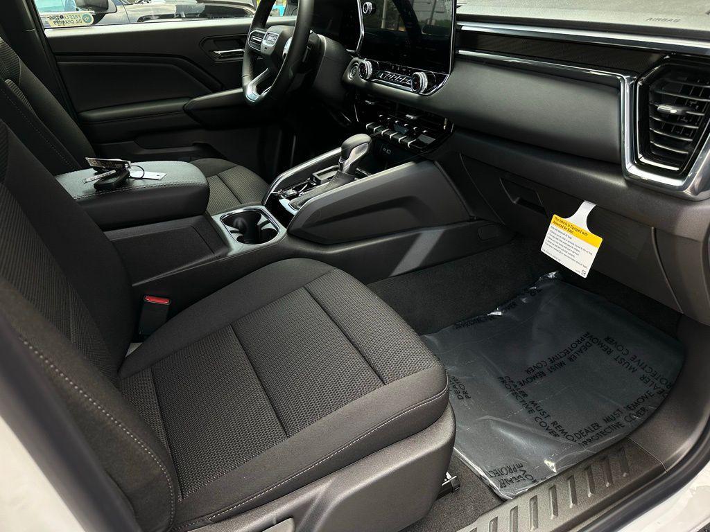 new 2026 GMC Canyon car, priced at $39,223