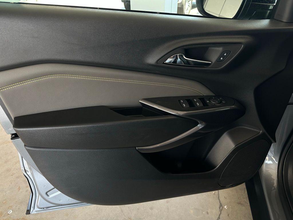 new 2026 Chevrolet Trax car, priced at $25,536