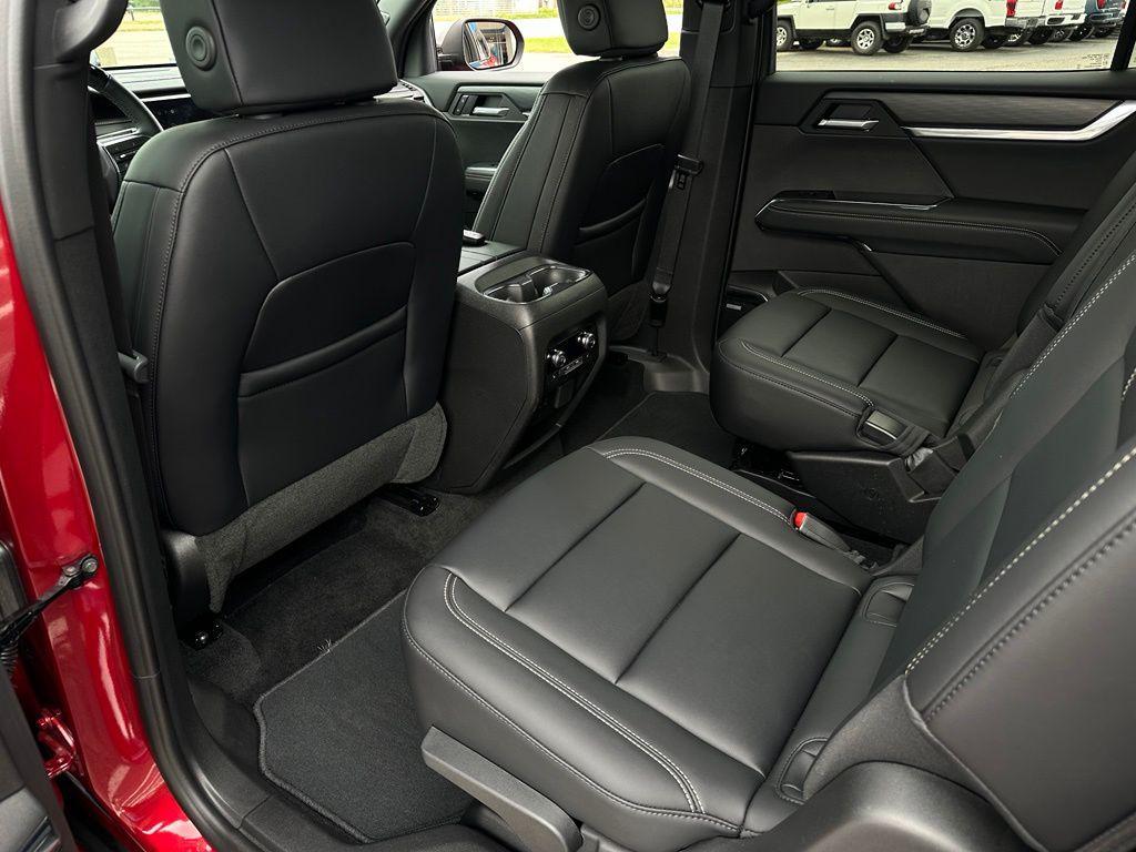 new 2026 GMC Acadia car, priced at $51,334