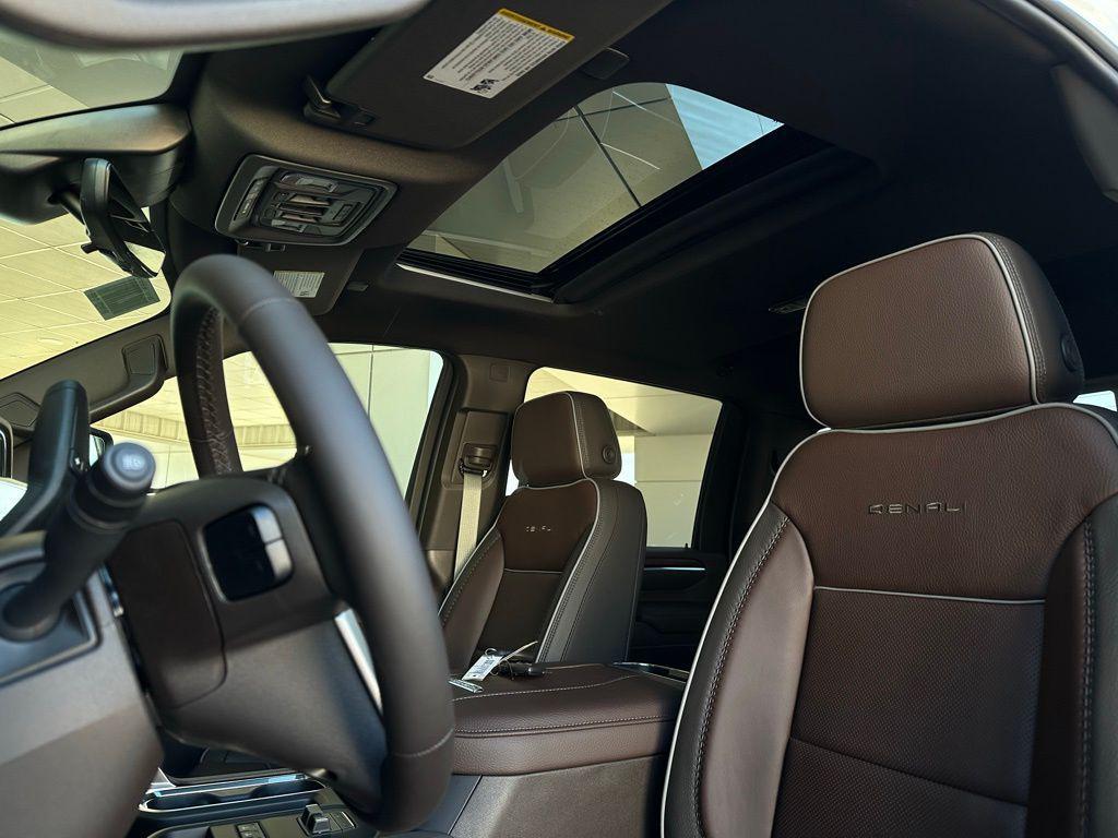 new 2026 GMC Sierra 2500 car, priced at $86,080