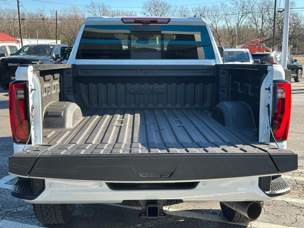 new 2026 GMC Sierra 2500 car, priced at $86,080