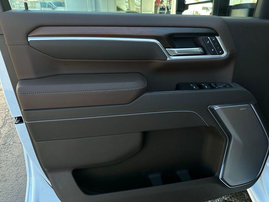 new 2026 GMC Sierra 2500 car, priced at $86,080