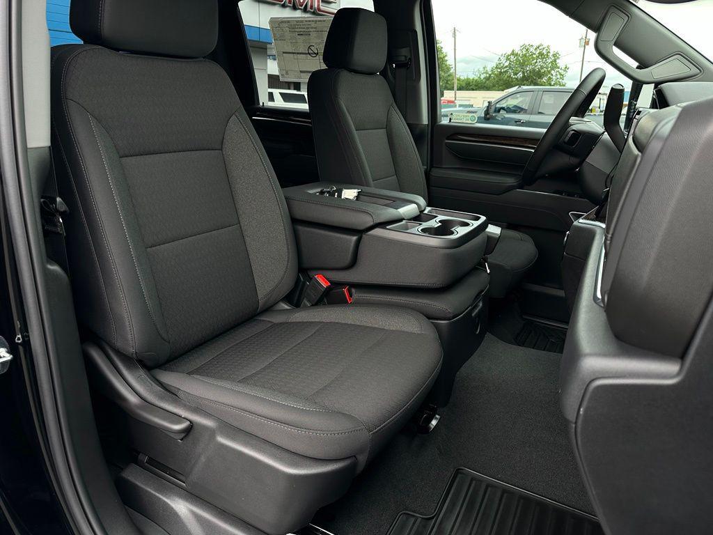 new 2026 GMC Sierra 2500 car, priced at $62,998