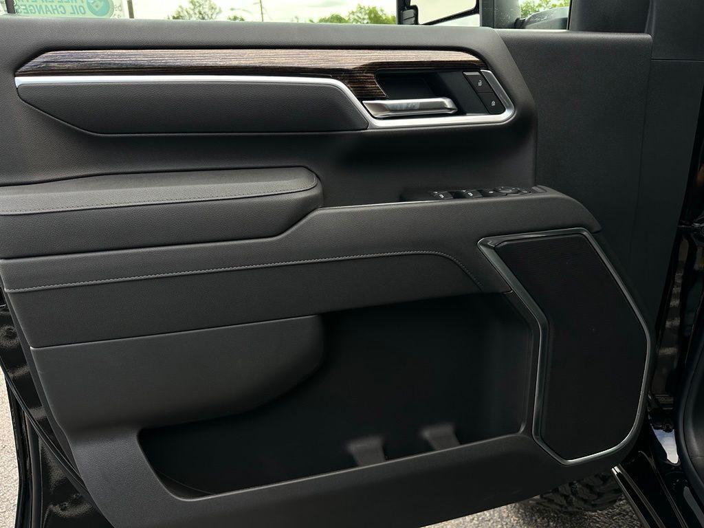 new 2026 GMC Sierra 2500 car, priced at $62,998