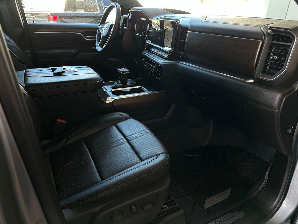 used 2025 Chevrolet Silverado 1500 car, priced at $62,528